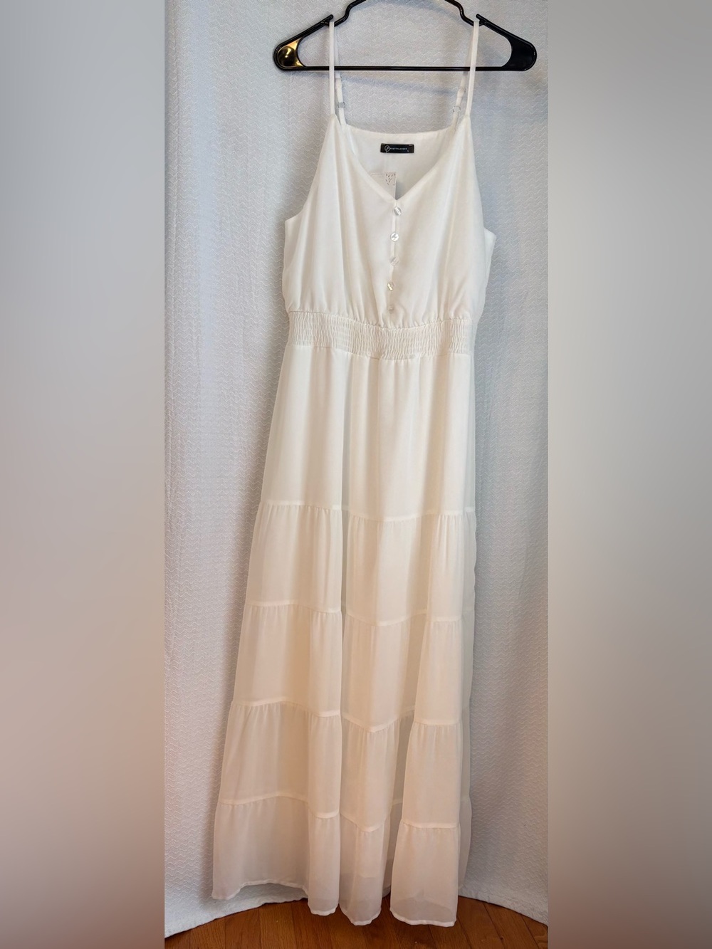 Prettygarden Bohemian style tiered white maxi dress.   NWT  Size L.